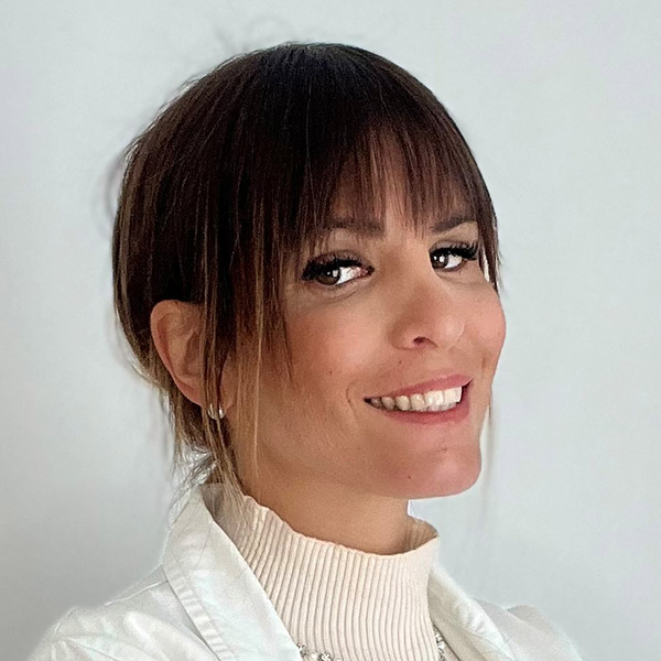 Elena Carrera